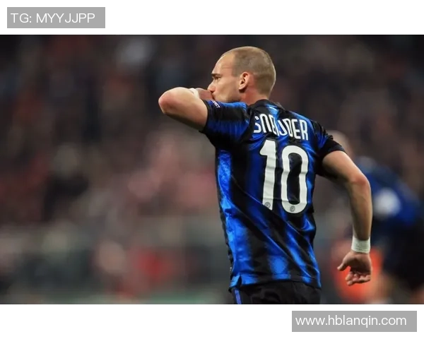 足球马赛克球星卡孔雀折独特设计引领收藏新潮流引发球迷热议